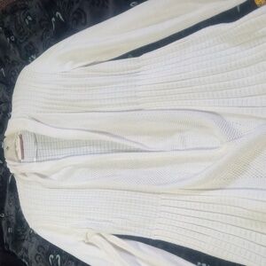 Belldini white knit cardigan M GUC